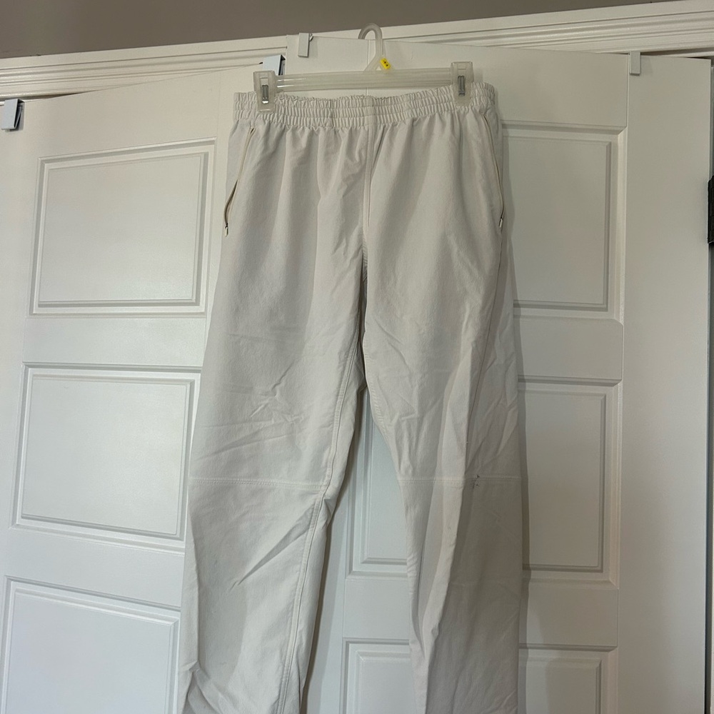 Outdoor Voices Cream Ankle Cropped Pants